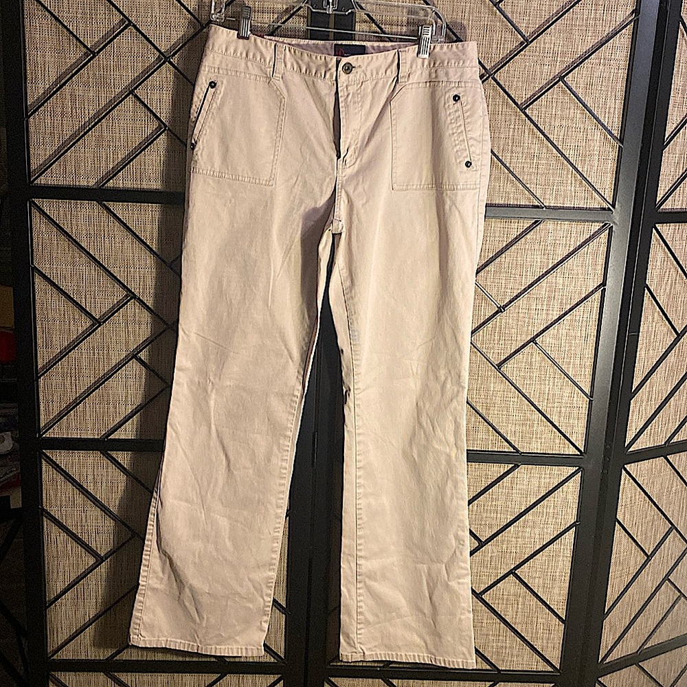 NEW WITHOUT TAGS NAUTICA JEANS COMPANY SIZE 12 LIGHT TAN